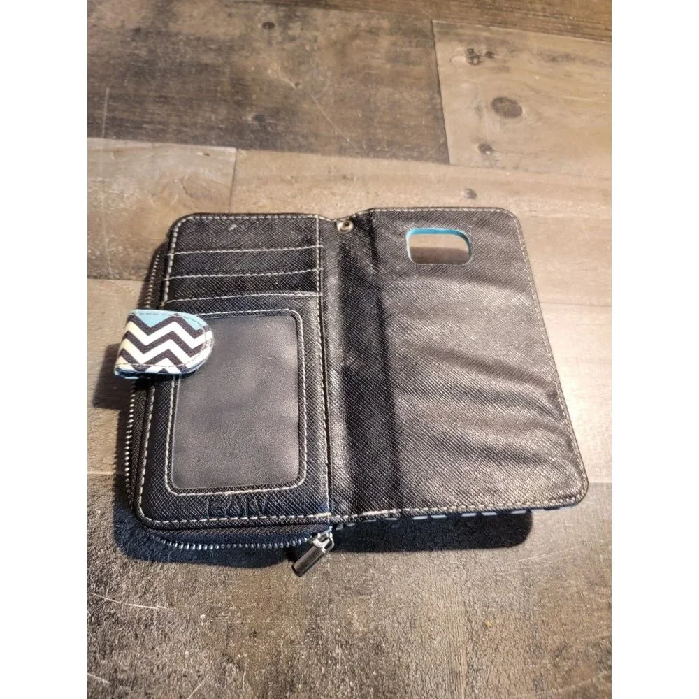 Phone wallet case‎ blue zig zag